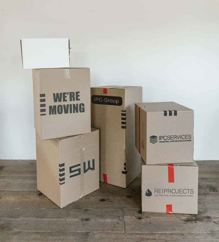 YAY! WE’RE MOVING! 📦